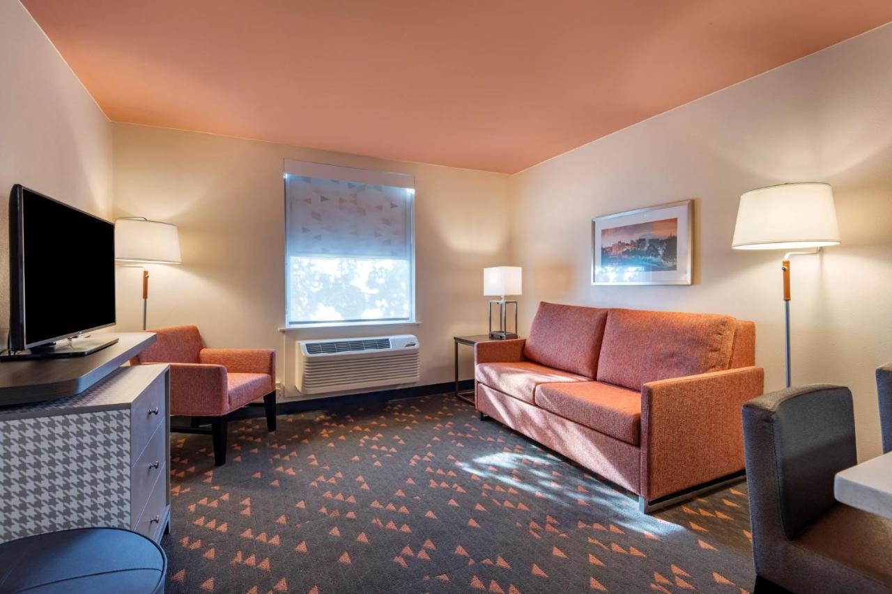 Holiday Inn Bangor By Ihg Exteriör bild