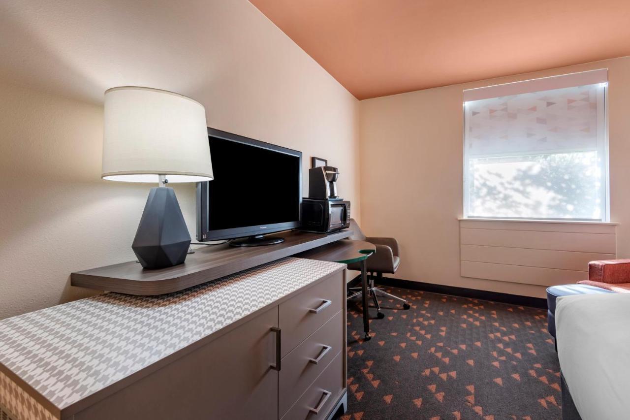 Holiday Inn Bangor By Ihg Exteriör bild