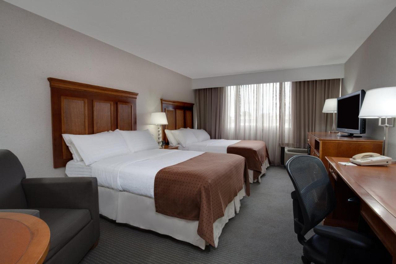 Holiday Inn Bangor By Ihg Exteriör bild